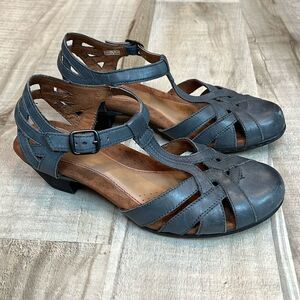 Rockport Cobb Hill Aubrey t-strap gray blue ‘navy’ low heel shoes size 7